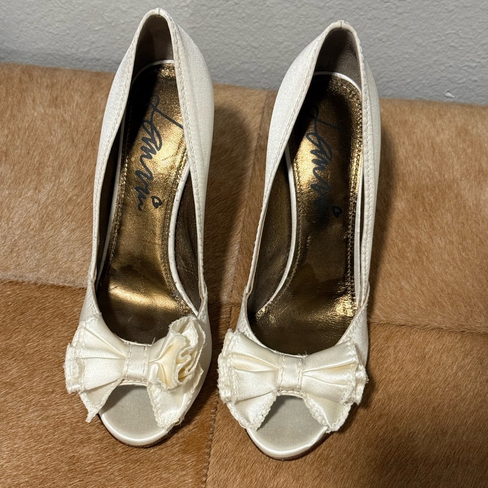 Lanvin Ivory Peep-Toe Heels with Bow